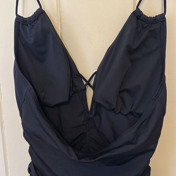Sexy Black Tankini Top - Picture 4 of 4
